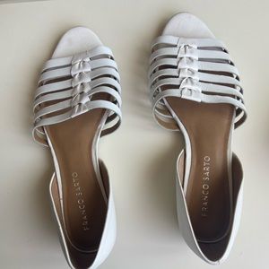 FRANCO SARTO WHITE SANDALS/FLATS